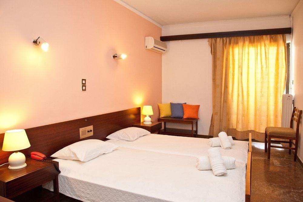 Aeolos Bay Hotel Tínos Extérieur photo