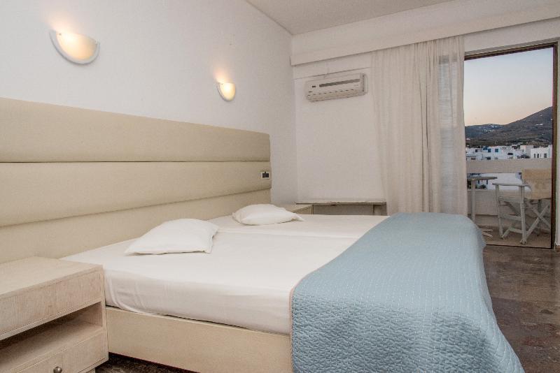 Aeolos Bay Hotel Tínos Extérieur photo