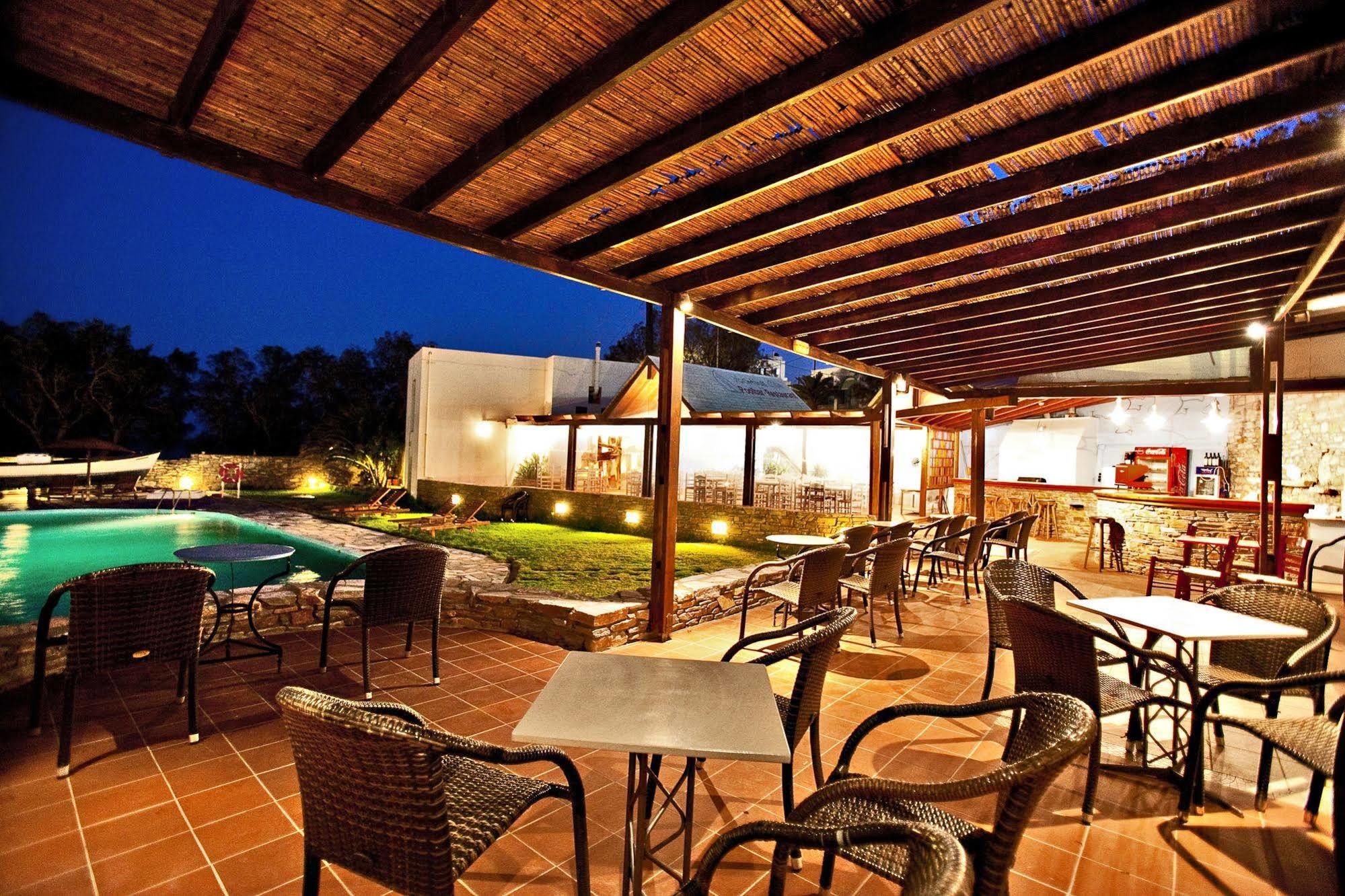 Aeolos Bay Hotel Tínos Restaurant photo